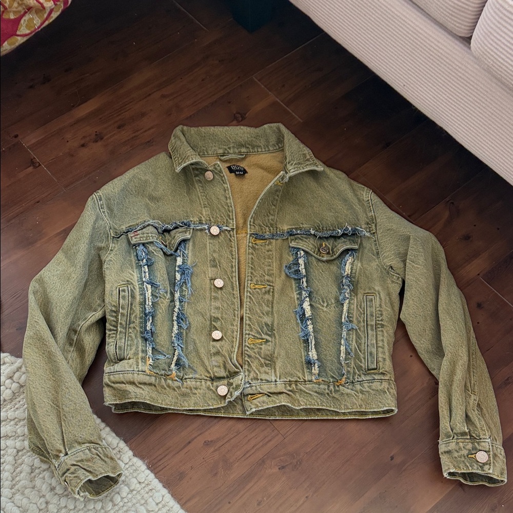 BDG Distressed Cropped Denim Jacket